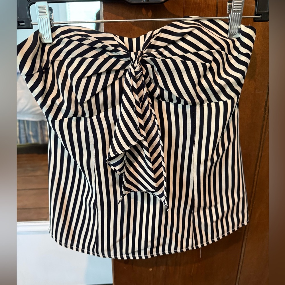 Nanette Lepore Navy and White Sleeveless Tie Front Blouse